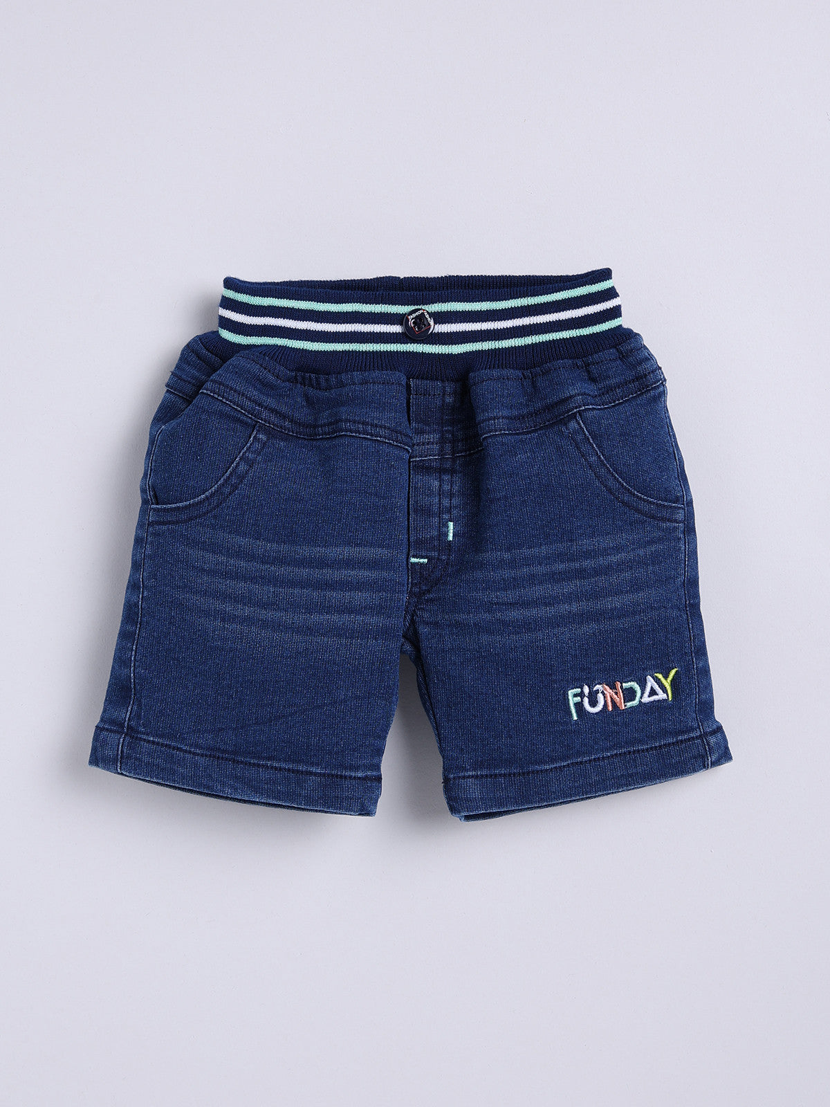Mint Printed T-Shirt Pant Set for Boys by Todos