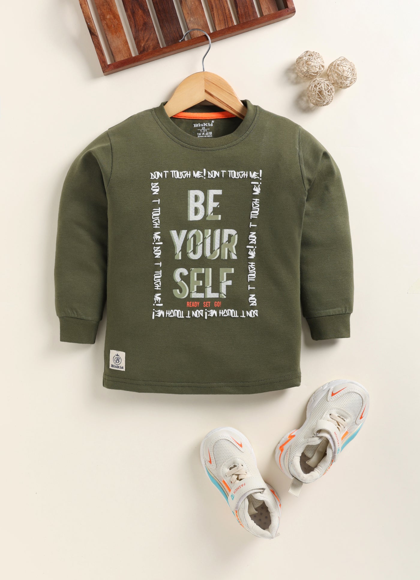 Biskid Boys "Be Your Self" Graphic Long-Sleeve T-Shirt - Olive Green