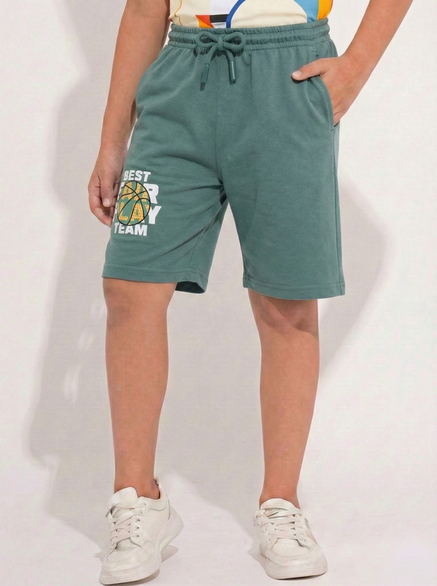 Boys Solid Colour Small Ghaphic Print Cotton Shorts