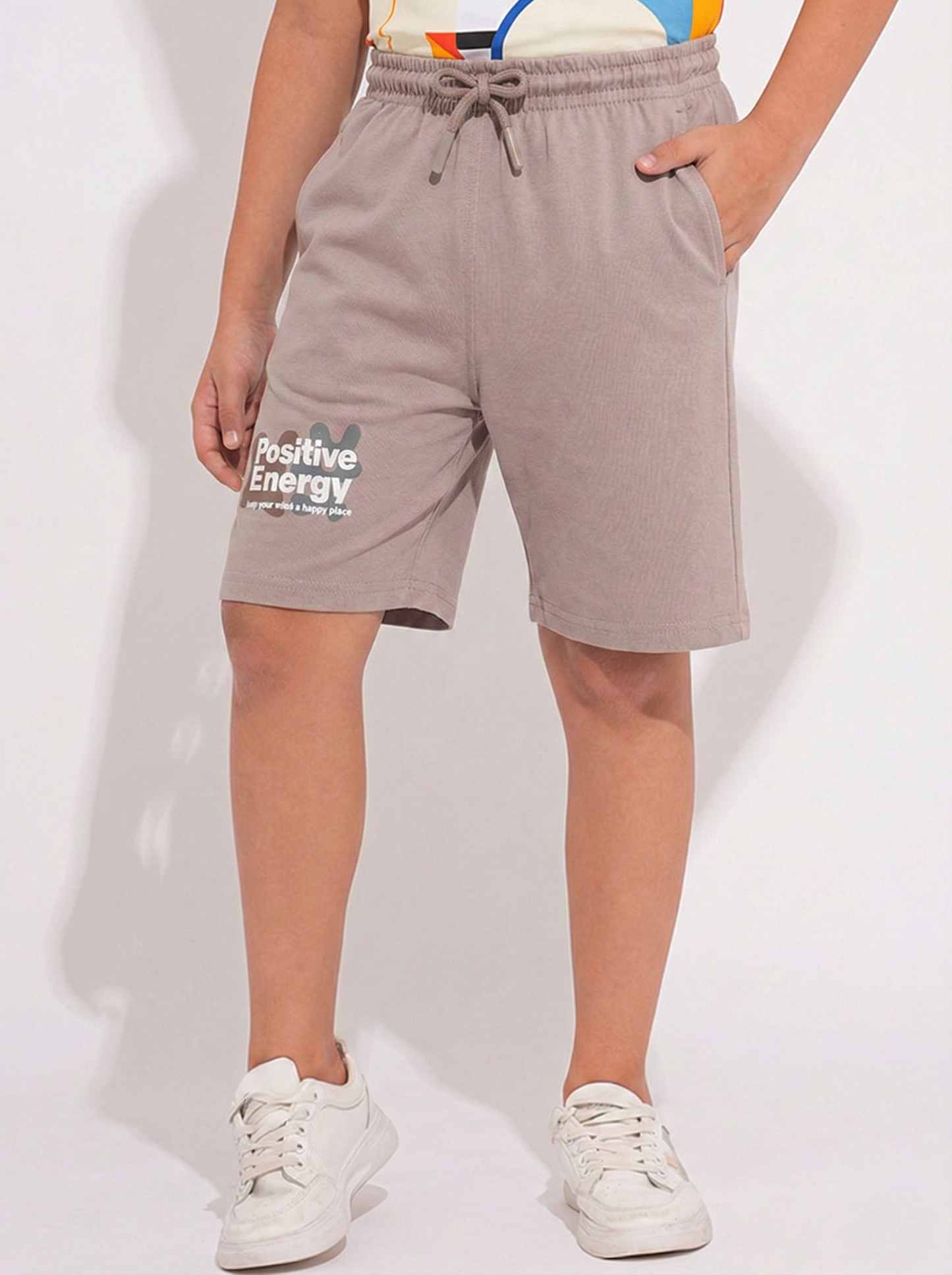 Boys Solid Colour Small Ghaphic Print Cotton Shorts