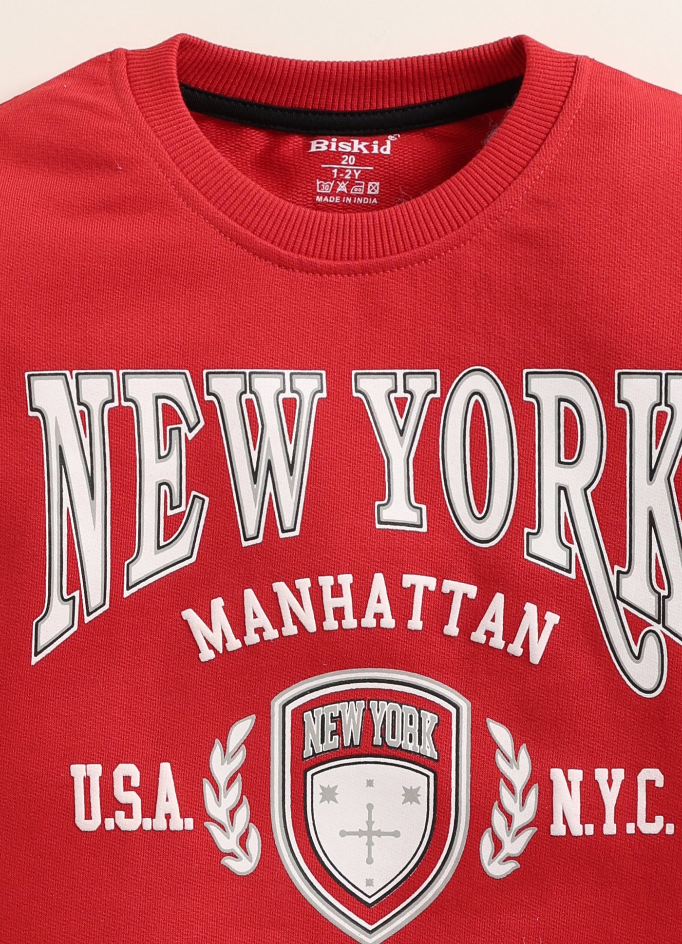 Biskid Boys "New York Manhattan" Varsity Graphic Sweatshirt - Red